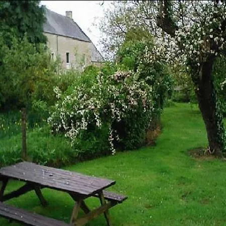 فندق مبيت وإفطار La Mare Aux 3 Diables *