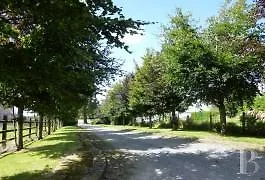 红魔3酒店 * Fresney-le-Vieux