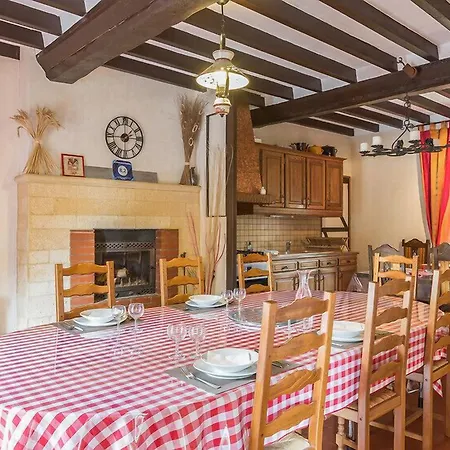 红魔3酒店 * Fresney-le-Vieux
